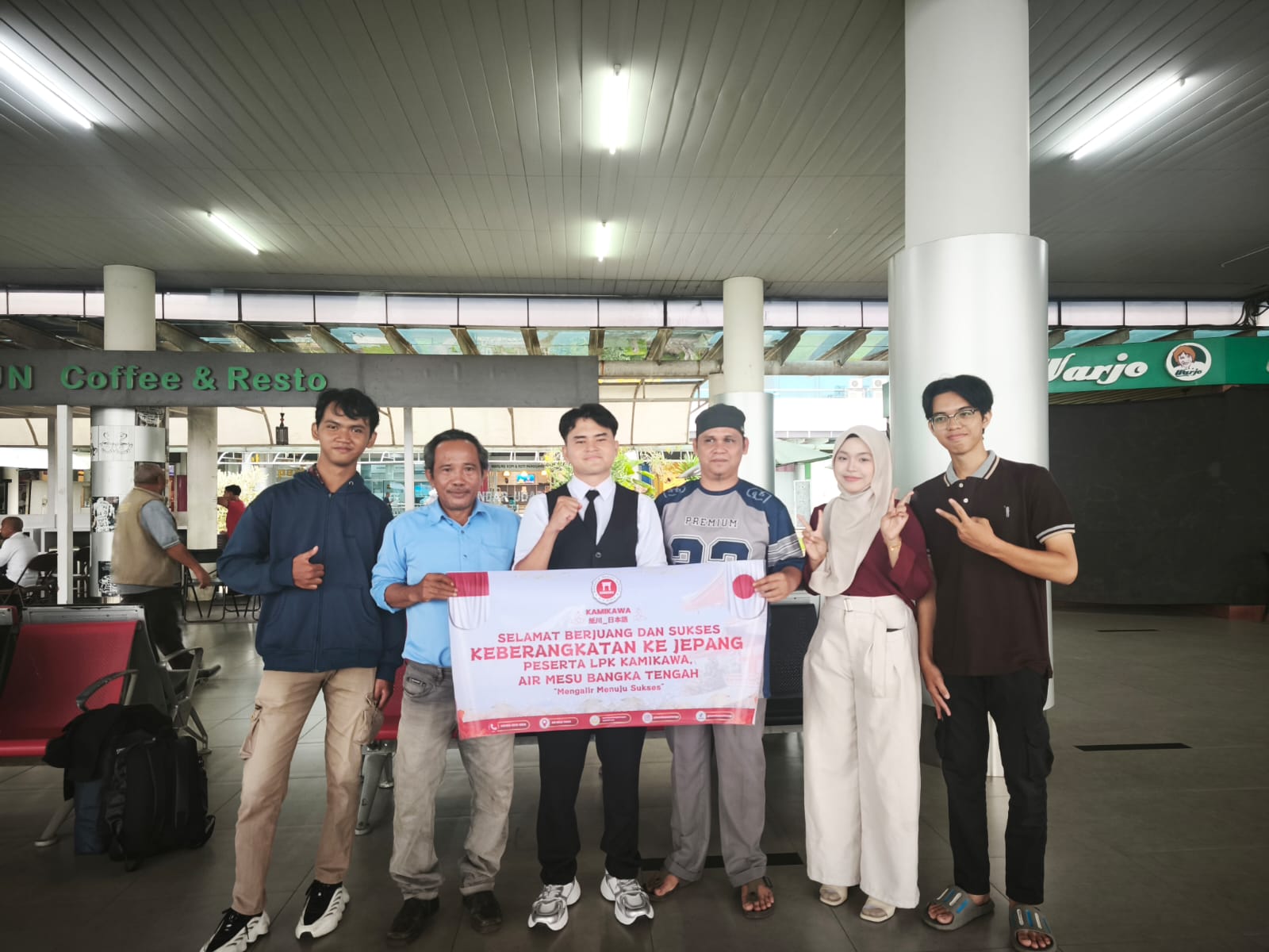 Program Internasional Viva College Indonesia